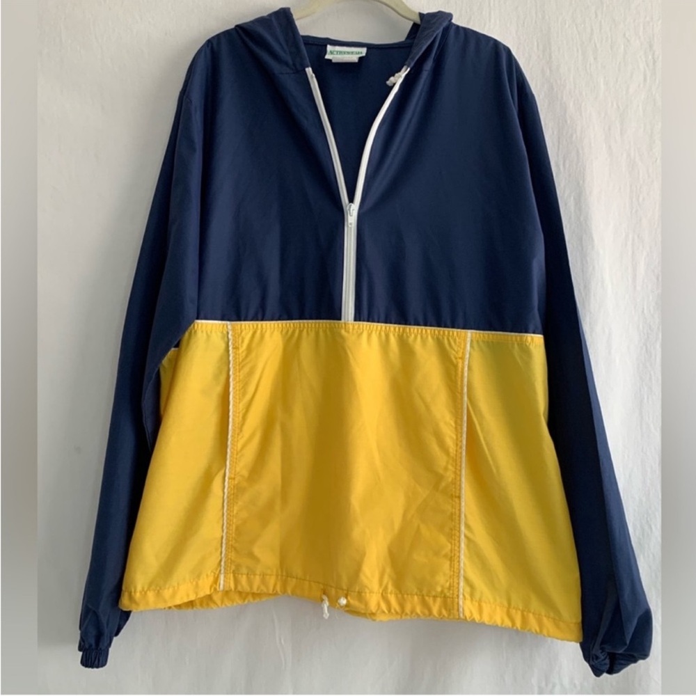 Activewear Vintage Men’s Colorblock Navy Yellow Windbreaker Jacket Size XL